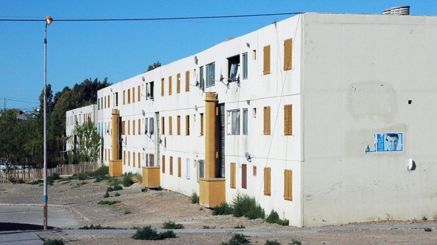 detenido con domiciliaria