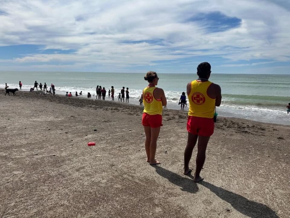 guardavida playa unin.