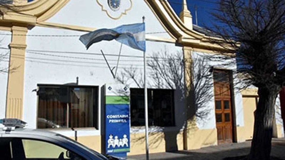 408803 crop 115532 lg