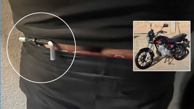 Trelew: atraparon a un joven robando una moto frente a la Clínica San Miguel