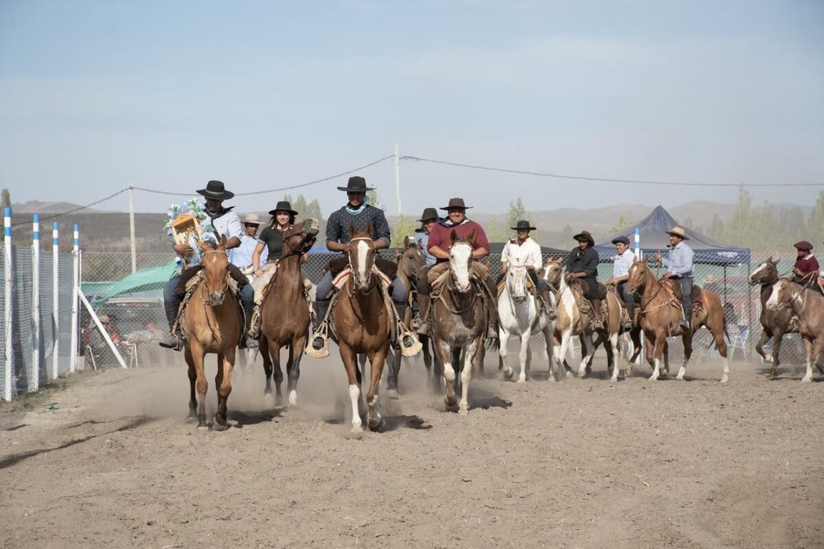 Fin de semana a pura fiesta: seis celebraciones populares encendieron distintos rincones de Chubut